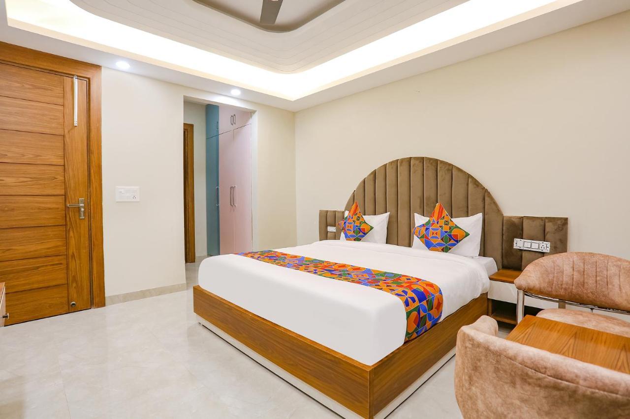 Fabhotel Raahi Retreat Gurgaon Esterno foto