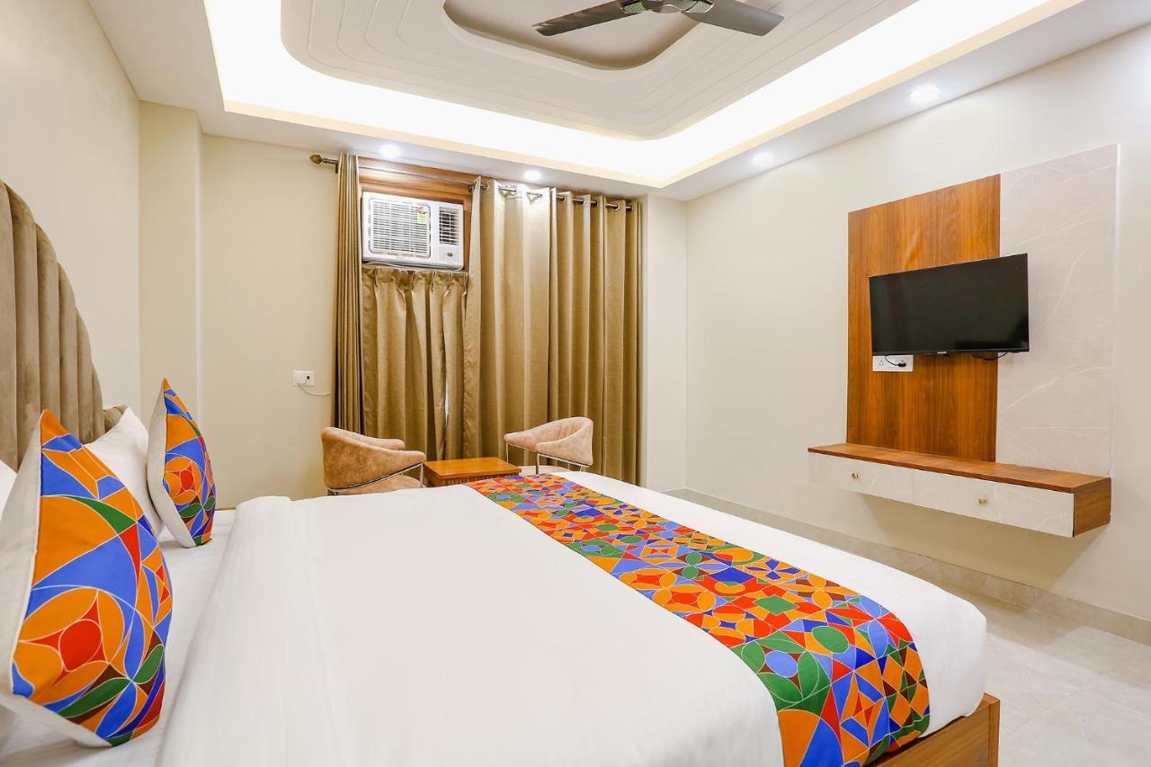 Fabhotel Raahi Retreat Gurgaon Esterno foto